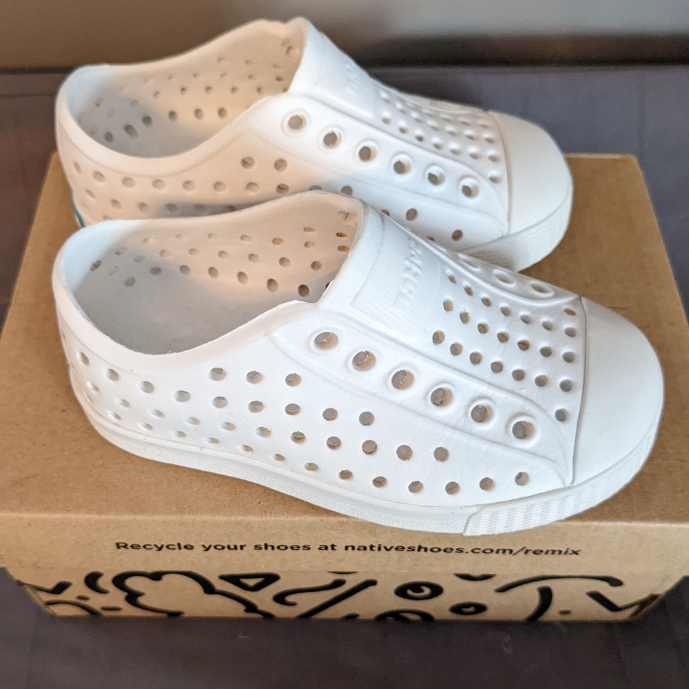 Native Jefferson shoes Toddler